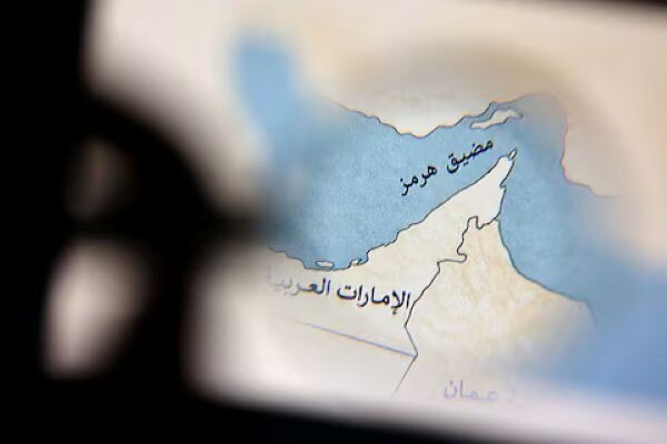 وول ستريت جورنال: الإمارات تستعد لمساعدة الولايات المتحدة على فتح مضيق هرمز بالقوة