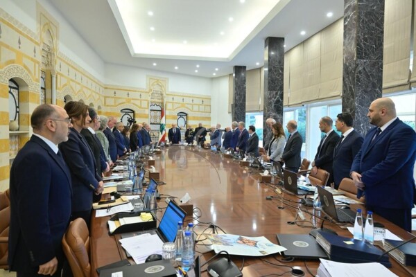 الانباء: قانون الفجوة المالية يقترب من مجلس الوزراء والخلافات تنذر بتعطيله في البرلمان