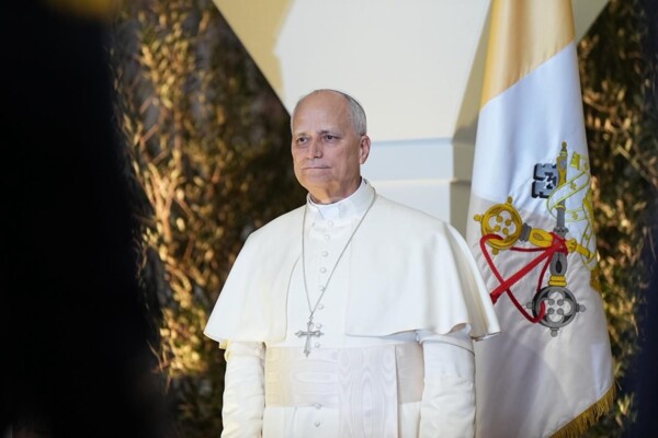 البابا لاوون الرابع عشر يتوجه إلى الكاميرون ضمن جولته الافريقية والقوى الانفصالية أعلنت هدنة لثلاثة أيام