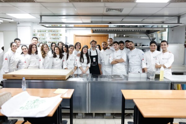 كلية السياحة وإدارة الفنادق في جامعة الحكمة شاركت في أسبوع المطبخ الإيطالي