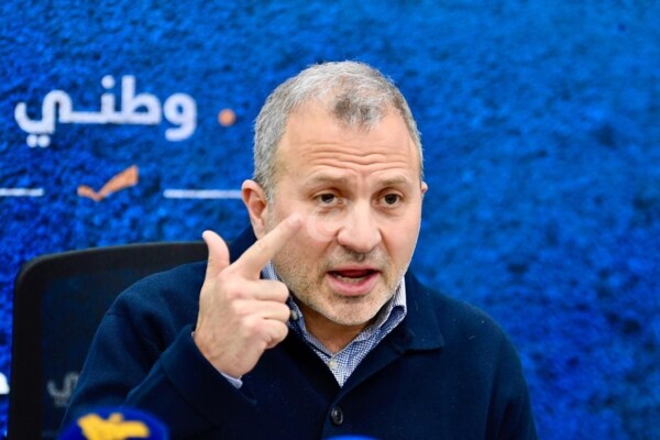 باسيل: طرحنا الثقة بالحكومة مجدداً لنفضح لكم أصحاب المواقف المزدوجة