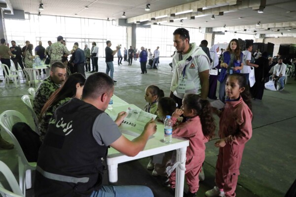 الأمن العام: مجموعة كبيرة من العائلات السورية غادرت صباحا عبر معبر العريضة
