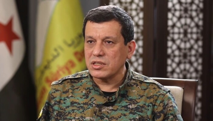 قائد "قسد": استمرار نهج القتال ولغة الحرب لفرض حلول أحادية أمر غير مقبول وأدى بالسابق لمجازر