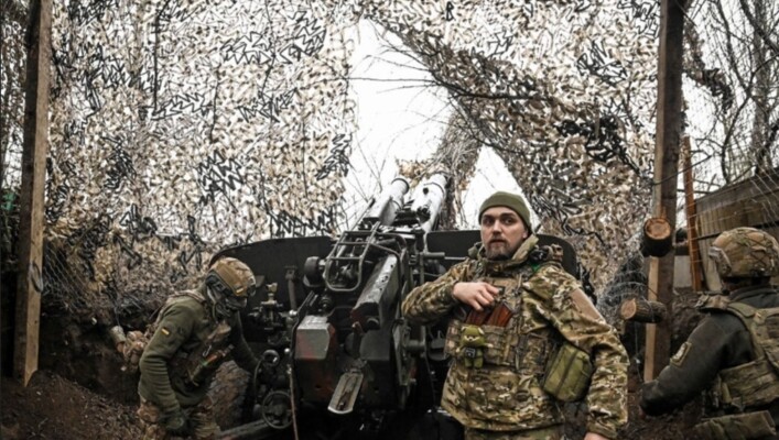 سلطات روسيا وأوكرانيا أعلنتا تجدد الهجمات بالمسيّرات بعد انقضاء هدنة مدّتها 32 ساعة بمناسبة عيد الفصح