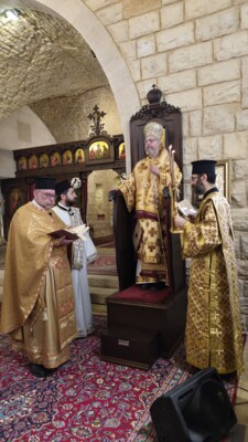 رعية الشويفات للروم الأرثوذكس احتفلت بعيد رؤساء الملائكة وتكريس جرس الكنيسة الجديد