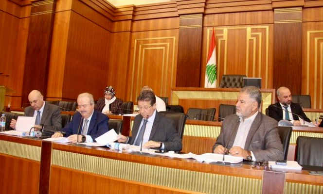 كنعان بعد لجنة المال: أنهينا نقاش مواد قانون الموازنة وعلّقنا 8 مواد سنعود إليها لاحقاً