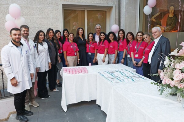 المركز الطبي للجامعة اللبنانية الأميركية سان جون نظم نشاطا توعويا حول سرطان الثدي