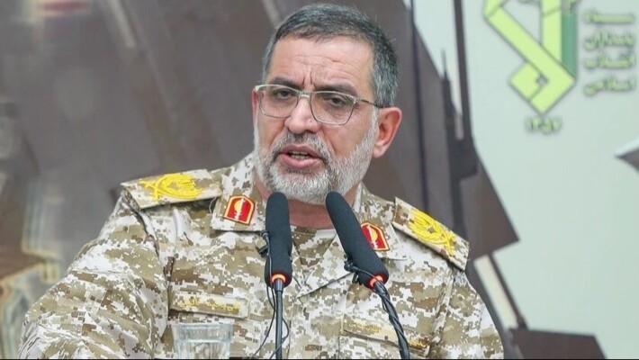 الحرس الثوري نعى المتحدث باسمه العميد علي محمد نائيني: قضى في هجوم أميركي اسرائيلي فجر اليوم