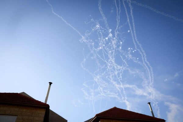 يديعوت: تواصلت الولايات المتحدة أمس مع إيران عبر إيطاليا مقترحةً وقف إطلاق النار لكن طهران رفضت