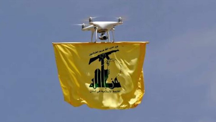 "يديعوت أحرونوت": الجيش الإسرائيلي قرر تطوير رده على مسيرات ⁧‫حزب الله‬⁩ بإنشاء مصنع لإنتاج مسيرات مفخخة