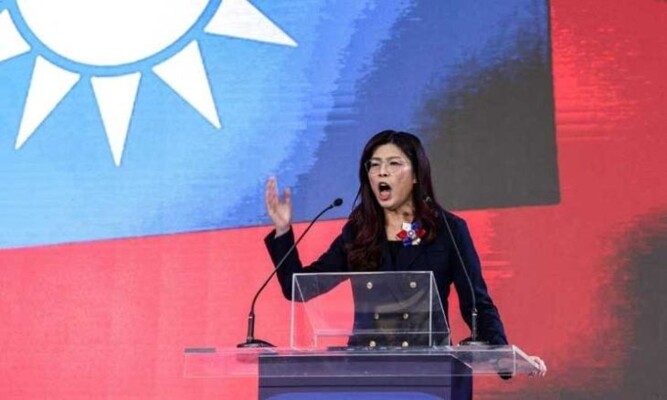 زعيمة المعارضة التايوانية تقوم بزيارة نادرة للصين