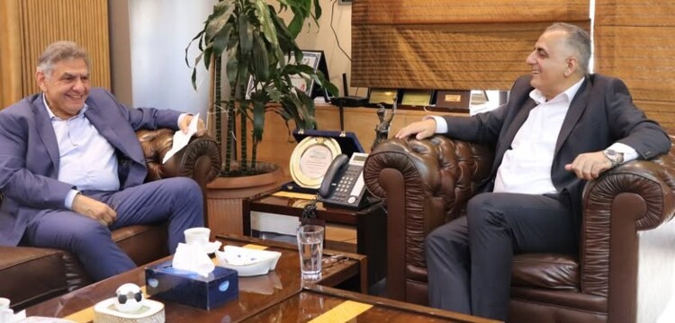 شلالا توافق مع كركي على تخفيض الغرامات ووقف حجز ممتلكات الأطباء المتخلفين عن دفع اشتراكاتهم