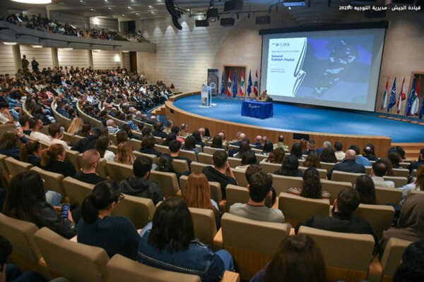 العماد هيكل: الجيش قوي ولا خوف عليه وقادر على الصمود ويضع نصب عينيه الدفاع عن لبنان بكل مكوناته
