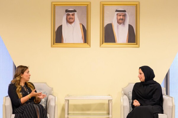 منسقة لجنة شؤون المرأة البطريركية بحثت التعاون مع وزيرة التنمية الاجتماعية القطرية