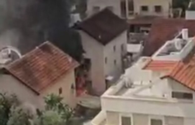 الإسعاف الإسرائيلي: 15جريحا جراء الهجوم الصاروخي الإيراني على وسط إسرائيل