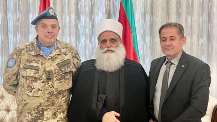 ابي المنى بحث مع دريان والخطيب وقدور تعزيز الوحدة الوطنية وكلّف وفدا بزيارة جنبلاط وارسلان