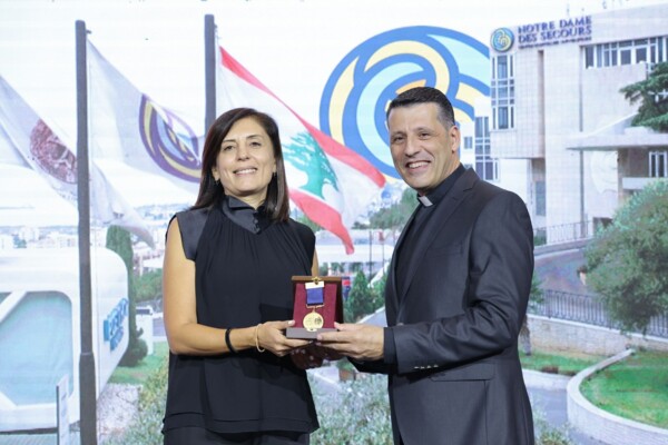 جمعية من حقي الحياة احتفلت بعشاءها السنوي في جبيل وكرمت الداعمين لمسيرتها في الذكرى الـ15 لتأسيسها