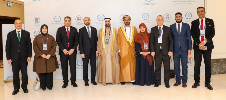 اليماحي التقى الوفد البرلماني السوري في إسطنبول: البرلمان العربي يدعم أمن سوريا واستقرارها