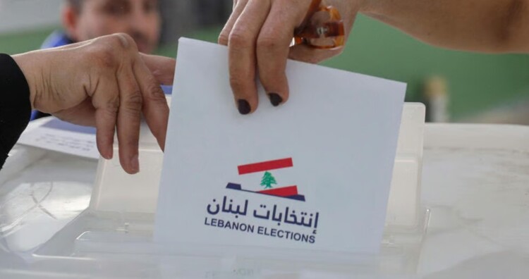 في صحف اليوم: طلبات مباشرة فرنسية- سعودية بتأجيل الانتخابات وهل يتحالف الحريري وميقاتي شمالًا؟