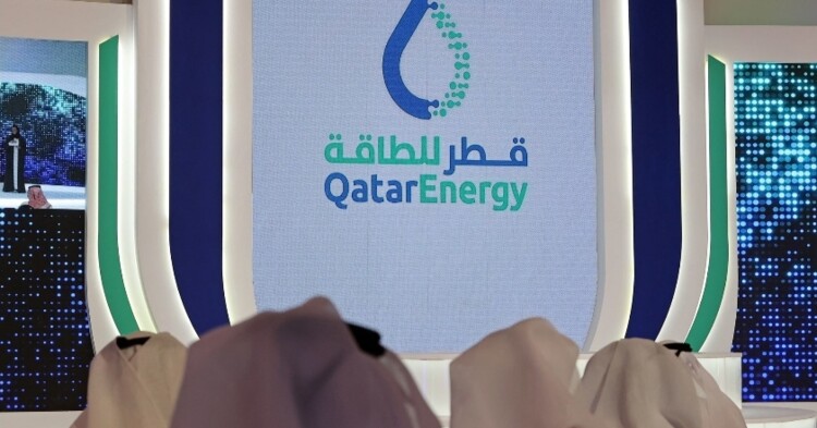 "قطر للطاقة": مدينة راس لفان الصناعية تعرضت لهجمات صاروخية وفرق الاستجابة تحتوي حريقًا تسبب بأضرار جسيمة