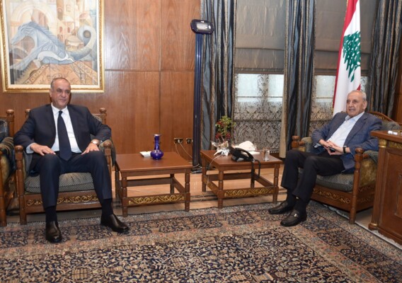 بري عرض الأوضاع والمستجدات مع الصمد وسليمان وتسلّم عرضًا من معهد باسل فليحان