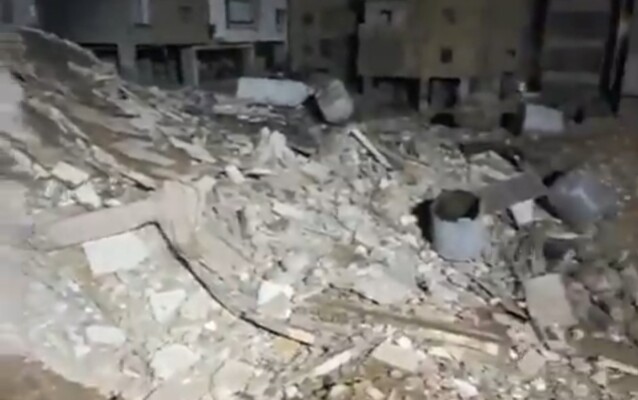 انهيار مبنى في حارة حريك تعرض سابقا لغارة إسرائيلية خلال الحرب ولا إصابات