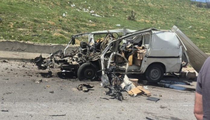 "النشرة": مسيّرة إسرائيلية استهدفت "فان" على طريق ضهر البيدر