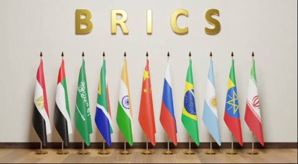 التلفزيون الصيني: الصين ستتولى رئاسة مجموعة بريكس في عام 2027 وستستضيف القمة التاسعة عشرة