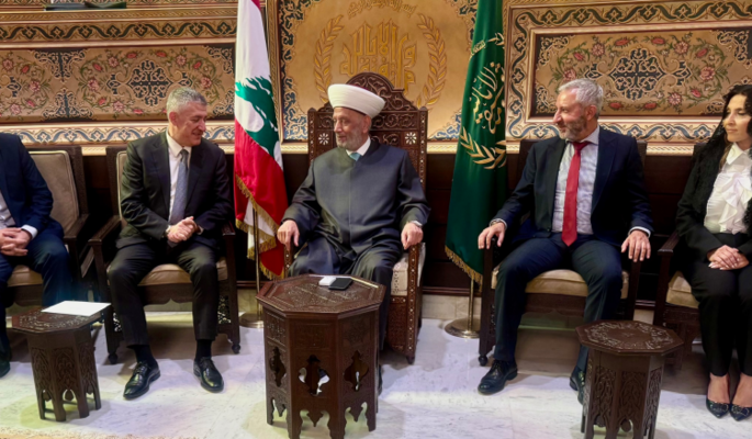 وفد من "التيار الوطني الحر" زار دريان ودعاه للمشاركة في إحياء ذكرى 13 تشرين