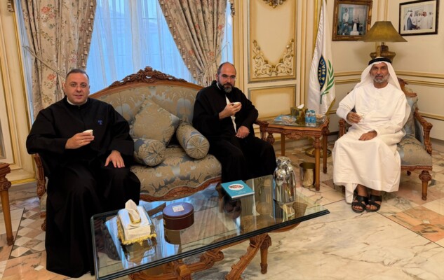 الأبوان إيليا وبو عبود بحثا مع الجروان بتعزيز التعاون الإنساني ونشر قيم السلام