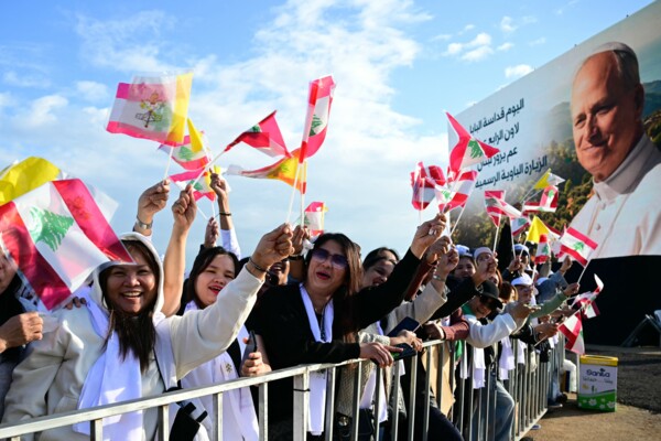 "أوسيرفاتوري رومانو" عن زيارة البابا إلى لبنان: الاحتفال بقدومه لا يقتصر على المسيحيين بل يشمل المسلمين أيضاً