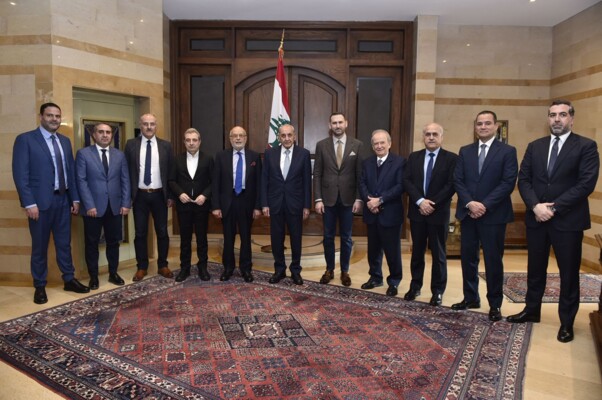 بري عرض مع تيمور جنبلاط واللواء شقير في المستجدات