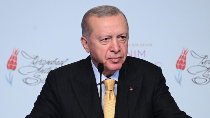 اردوغان: على إسرائيل وقف كل هجماتها فورًا والالتزام بخطة وقف إطلاق النار في غزة