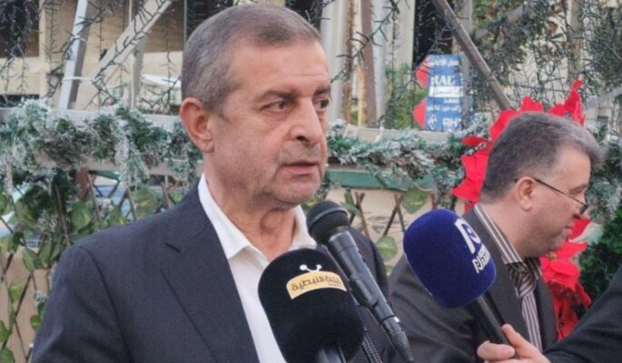 قبيسي: إضاءة شجرة الميلاد رسالة محبة ووحدة والانتخابات المقبلة دفاع عن لبنان والمقاومة