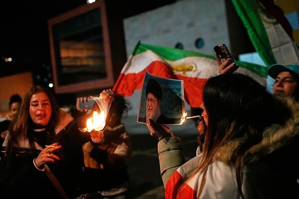 تظاهرة في إسرائيل دعما للاحتجاجات في إيران