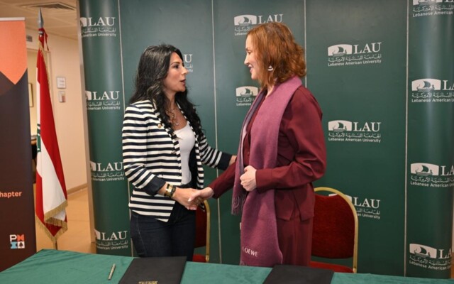 توقيع مذكرة تفاهم بين كلية إدارة الأعمال بالجامعة اللبنانية الأميركية ومعهد إدارة المشاريع