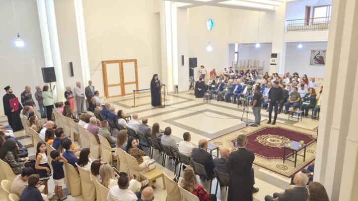 رعية الشويفات للروم الأرثوذكس احتفلت بعيد رؤساء الملائكة وتكريس جرس الكنيسة الجديد