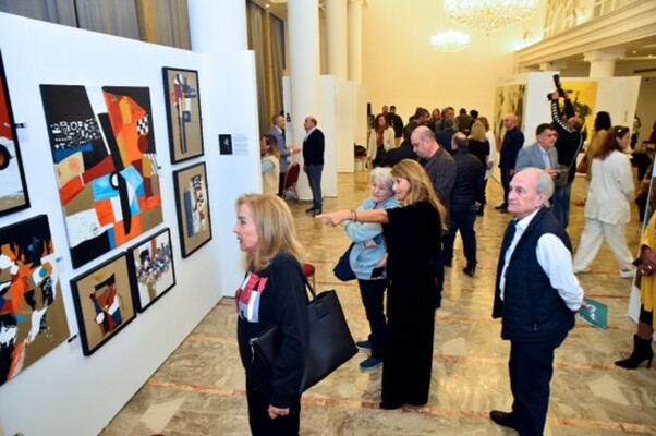 افتتاح الدورة الرابعة من معرض الفن العربي في بيروت: مشاركة واسعة وندوات ثقافية نوعية