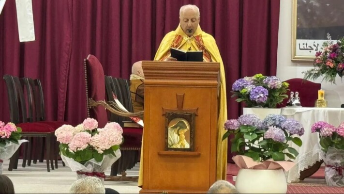 قداديس الفصح تعم عكار وسط دعوات للسلام والرجاء