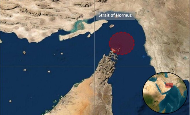 هيئة بحرية بريطانية: إصابة ناقلة بمقذوف في مضيق هرمز واندلاع حريق في غرفة المحركات