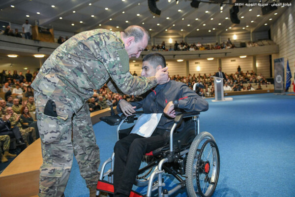 العماد هيكل: الجيش قوي ولا خوف عليه وقادر على الصمود ويضع نصب عينيه الدفاع عن لبنان بكل مكوناته