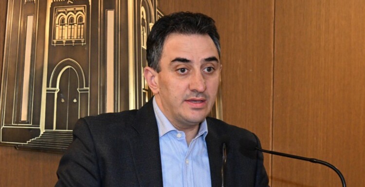 الحاج: الصدي أنجز خلال 6 أشهر ما عجز أصحاب الحملة الممنهجة ضده عن إنجازه بـ23 عامًا