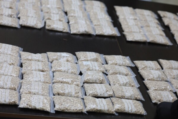 الداخلية السورية: ضبط 90 ألف حبة كبتاغون معدة للترويج بحوزة تاجرَي مخدرات في ريف دمشق