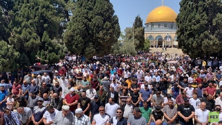 الأوقاف الإسلامية في القدس: 60000 مصل أدوا صلاة الجمعة بالمسجد الأقصى