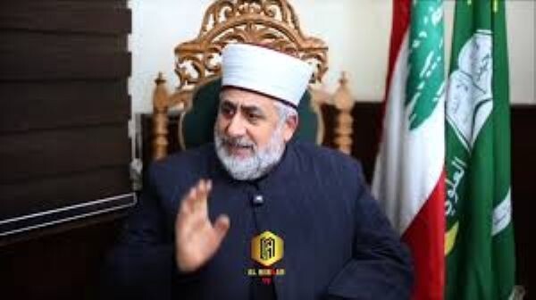 رئيس المجلس الاسلامي العلوي اتصال بالراعي مستنكرا الاساءة التي تعرض لها