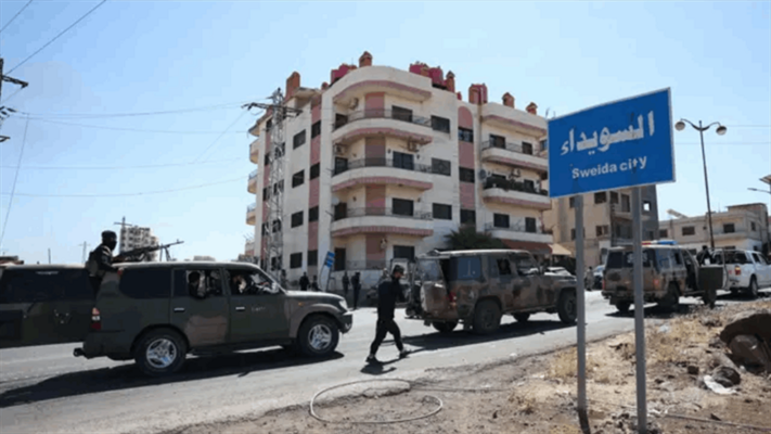 الإخبارية السورية: الفصائل في السويداء خرقت الهدنة على محور ولغا واستهدفت نقاطا أمنية