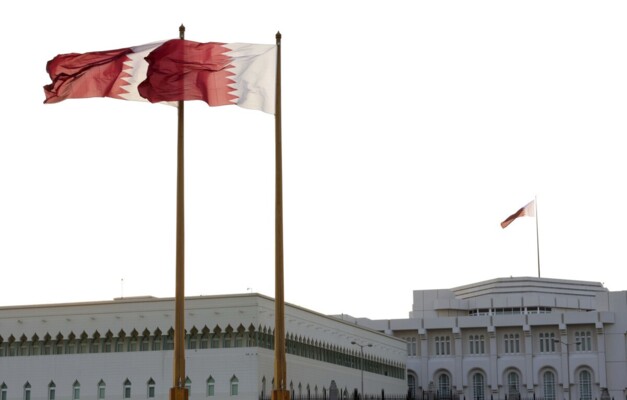 مسؤول قطري لـ"رويترز": الاتصالات مستمرة لضمان أن يبقى مضيق هرمز مفتوحا