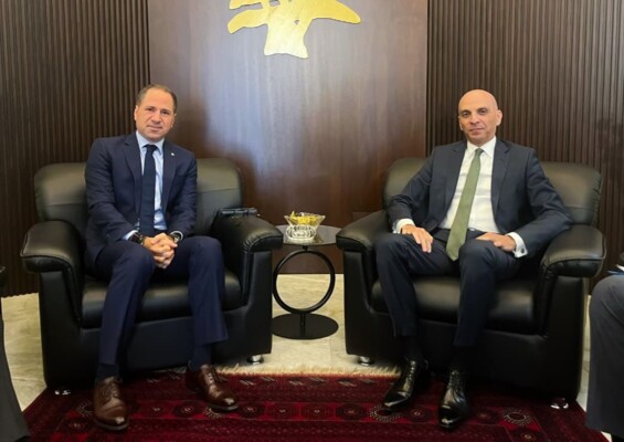 الجميل استقبل السفير المصري: لبسط سلطة الدولة وتحييد لبنان عن المواجهات الإقليمية