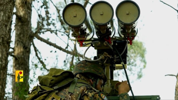 الجبهة الداخلية الإسرائيلية: صفارات الإنذار تدوي في كرميئيل ومحيطها في الجليل الأعلى إثر إطلاق صواريخ من لبنان