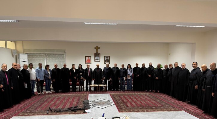 المطران جوزف معوض يعلن برنامج اليوبيل الذهبي لأبرشية زحلة المارونية لمناسبة مرور 50 عاماً على تأسيسها